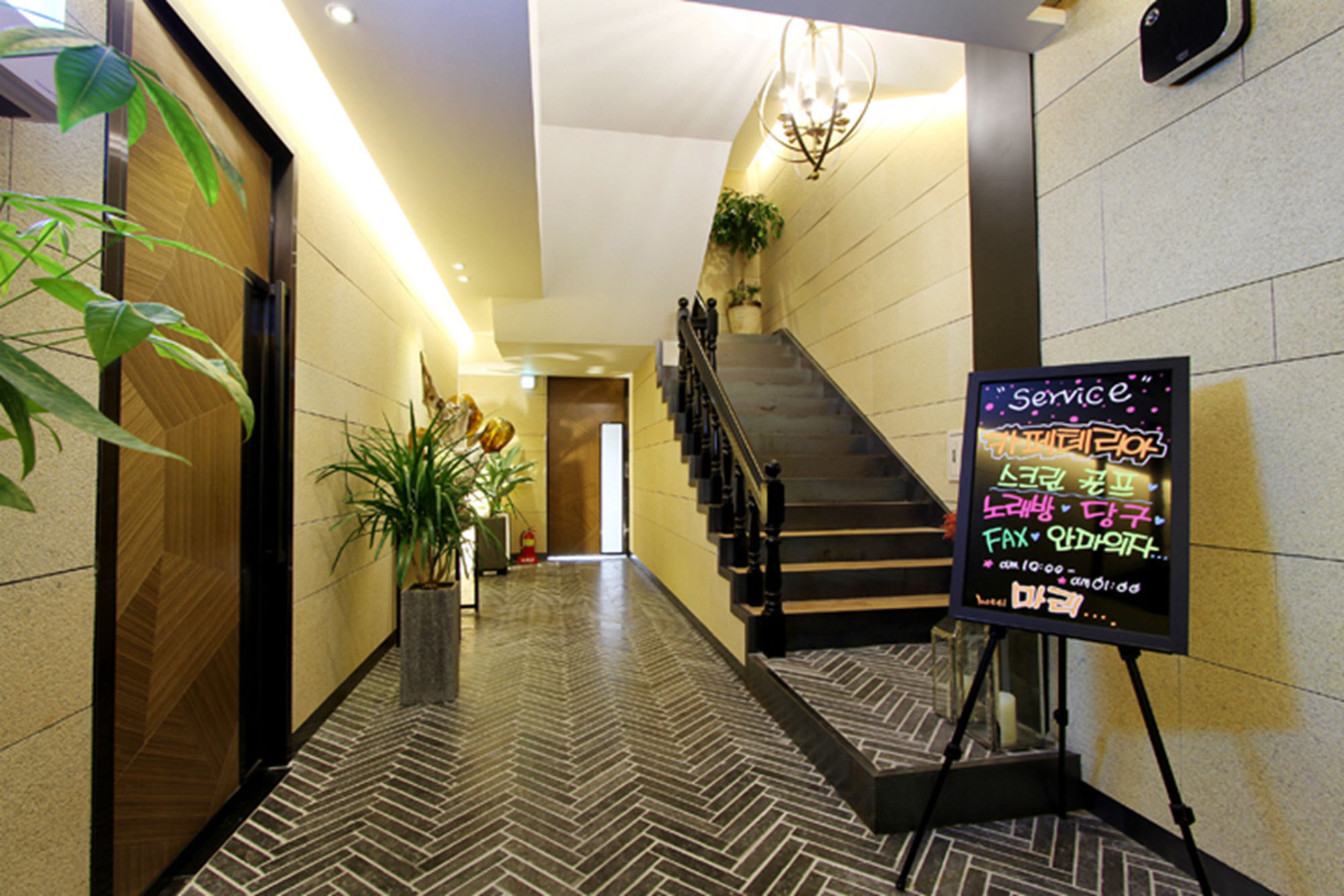 Jeonju Mari Hotel Экстерьер фото